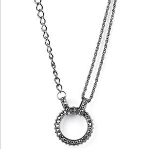 Paparazzi necklace with matching earrings